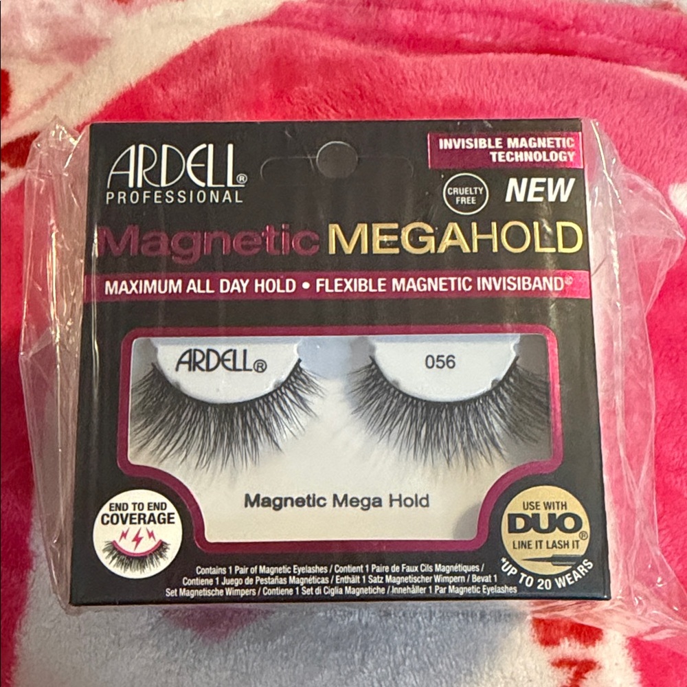 Ardell Magnetic Mega Hold Lashes - Black 
4 set bundle